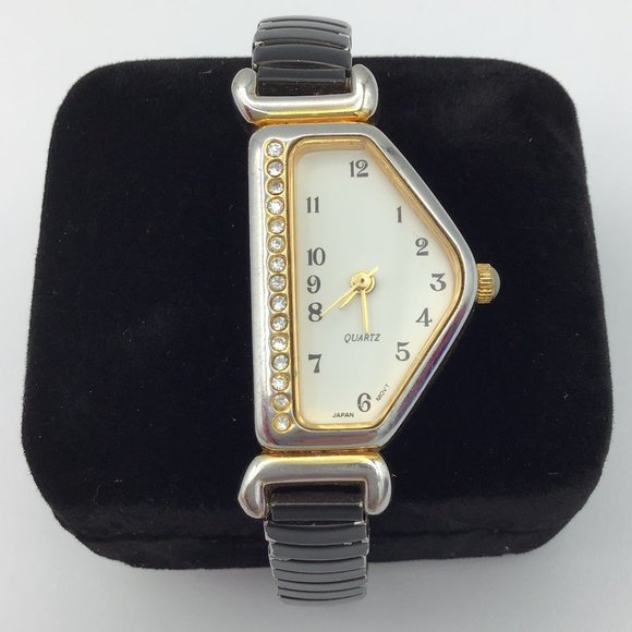 Funky Vintage Quartz Rhinestone Watch - Picture 4 of 15